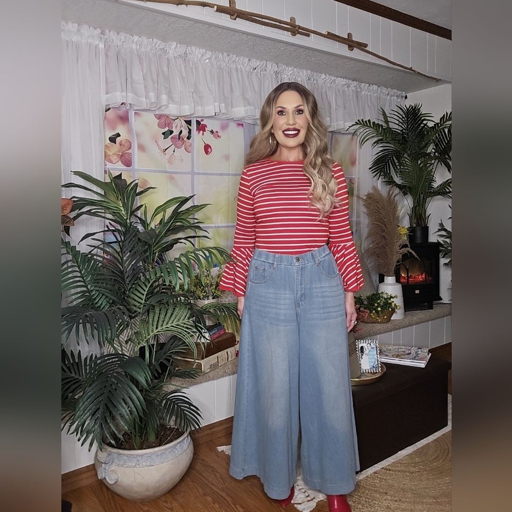 Wide Leg Jeans